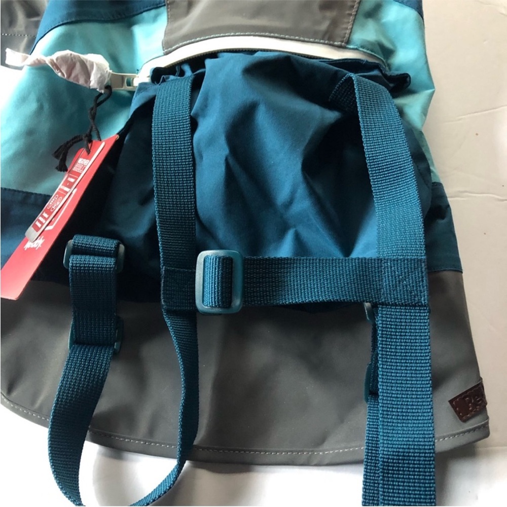 NWT Reddy Dog Jacket With Hoodie That Transforms Into Dog Backpack Size XS - Picture 6 of 10